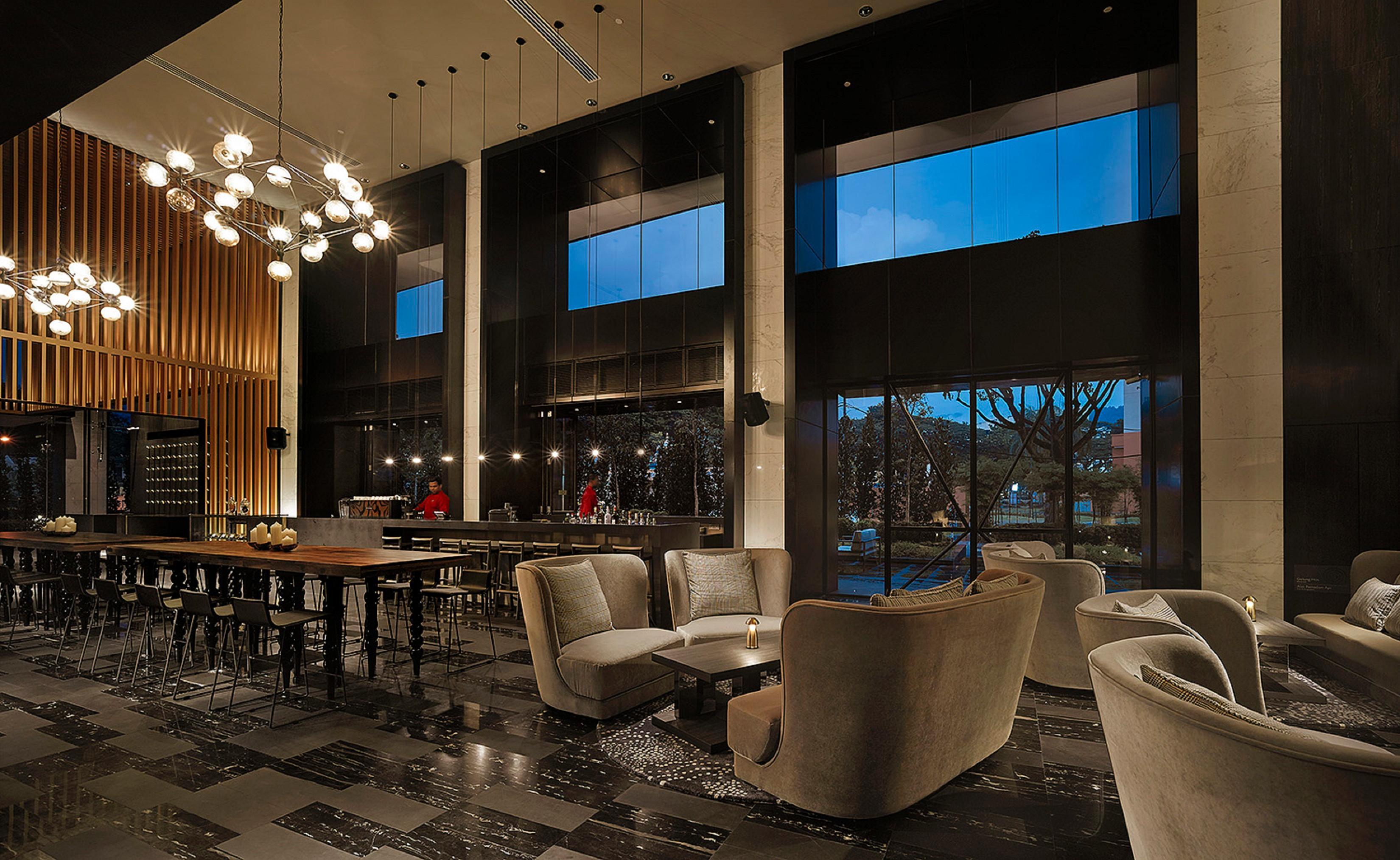 G Hotel Kelawai Tanjung Tokong Екстер'єр фото The lobby of the hotel