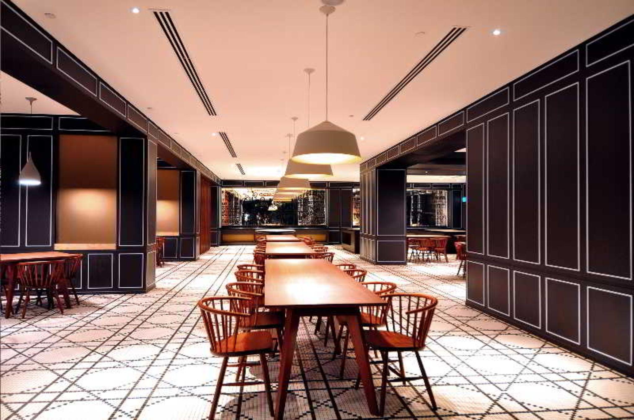 G Hotel Kelawai Tanjung Tokong Екстер'єр фото The interior of the restaurant