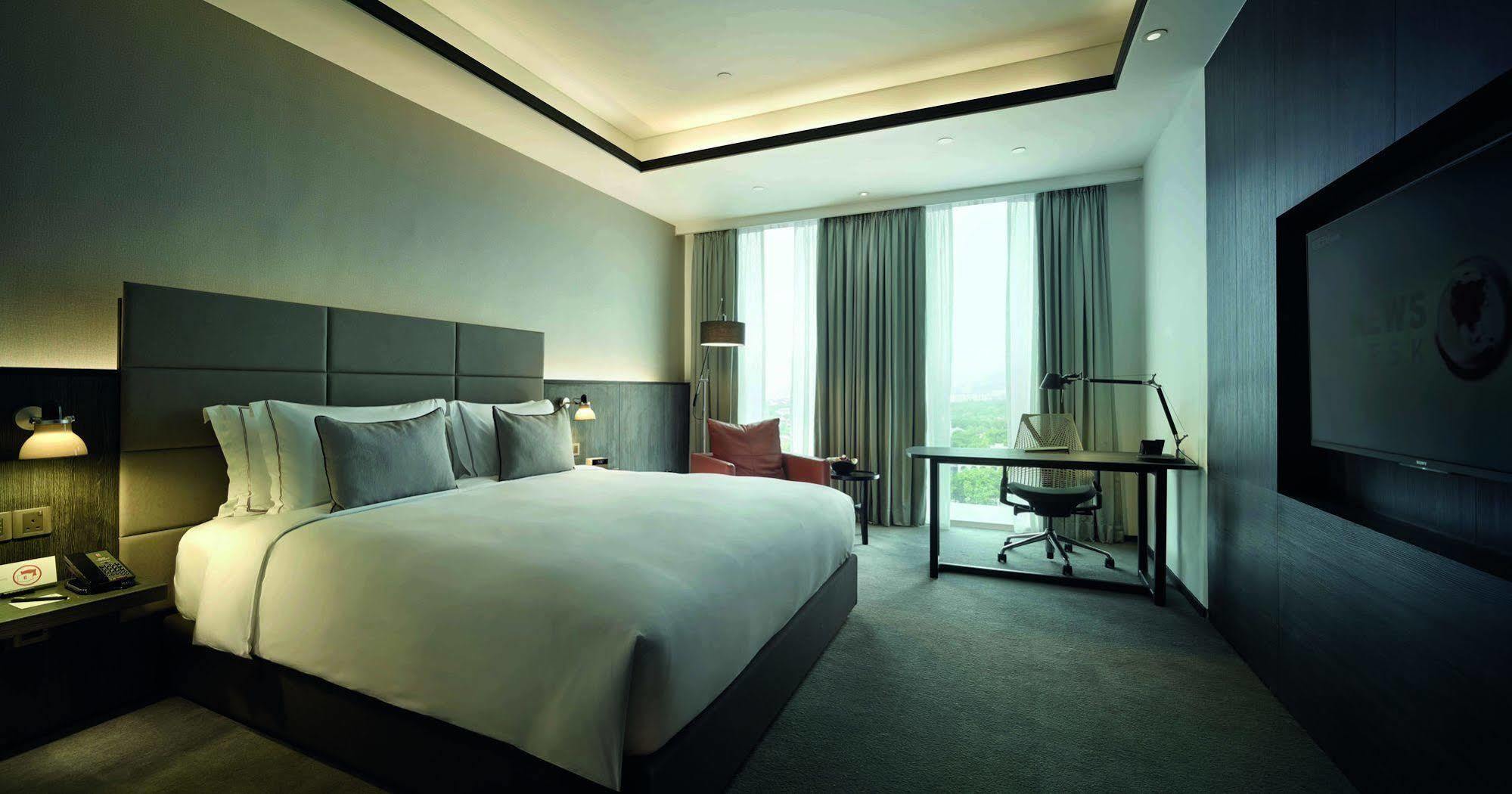 G Hotel Kelawai Tanjung Tokong Екстер'єр фото Deluxe Room